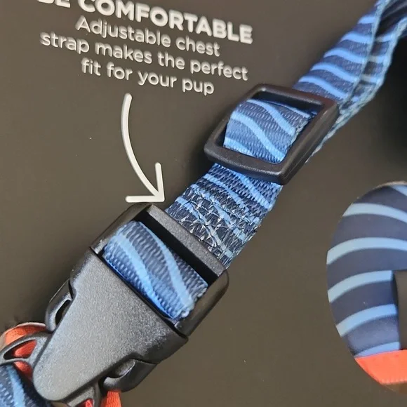 Lucy & Co. Reversible Dog Harness XL - Picture 7 of 13